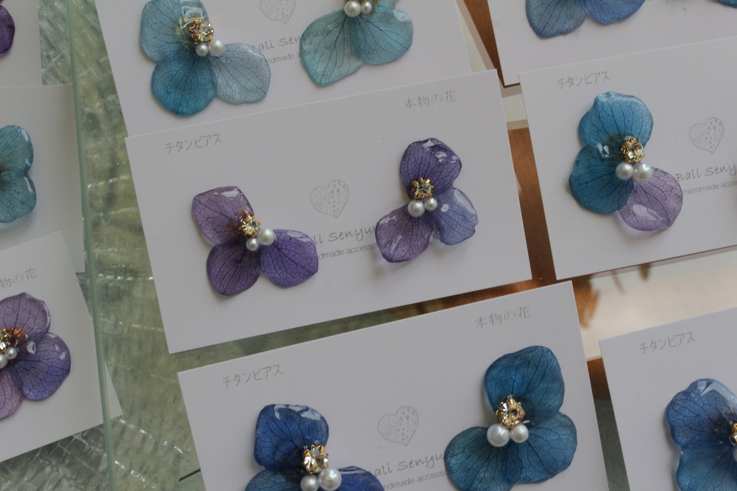 Hydrangea Wing No.145- Titanium Pierce(ピアス）