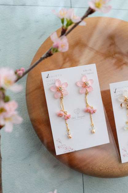 Someiyoshino Sakura Bouquet Earrings