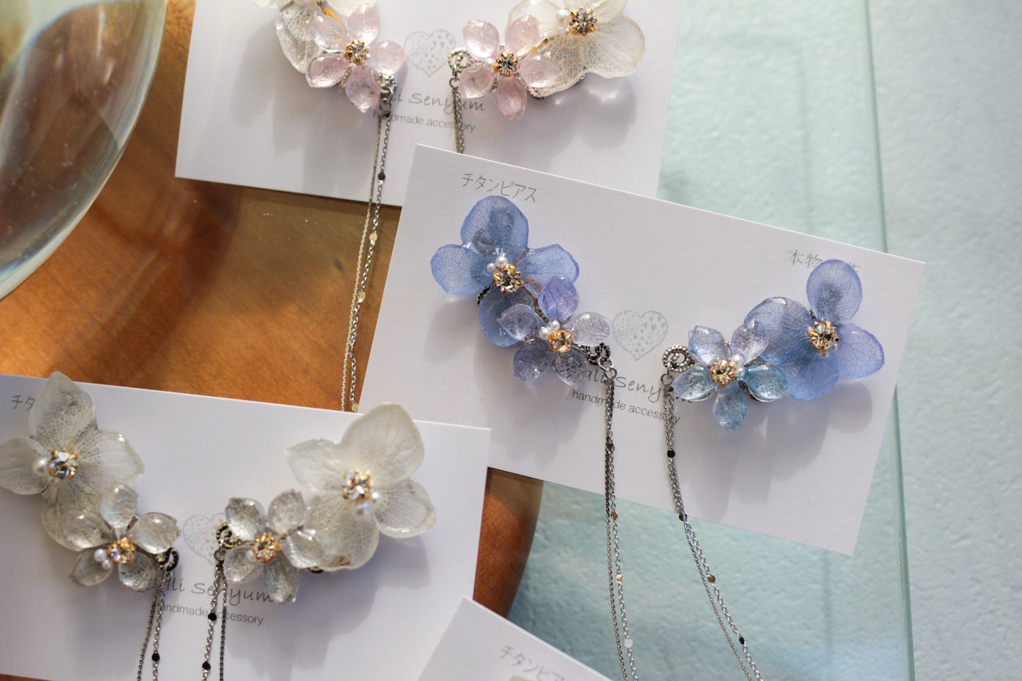Hydrangea Flying Butterfly Earrings No.47 - Titanium Pierce(ピアス）