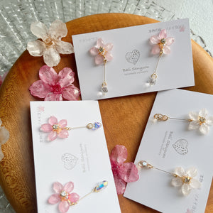 Someiyoshino Sakura Earrings with Hanging Sparkling Gem