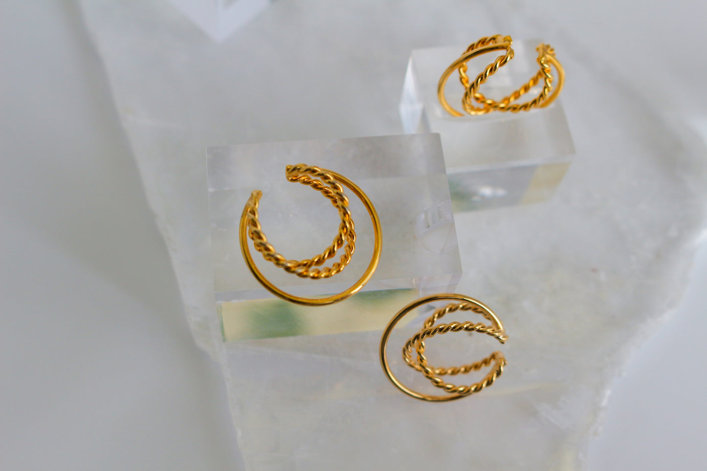 Crescent Moon Ear-cuff No.1 - Sakkoly