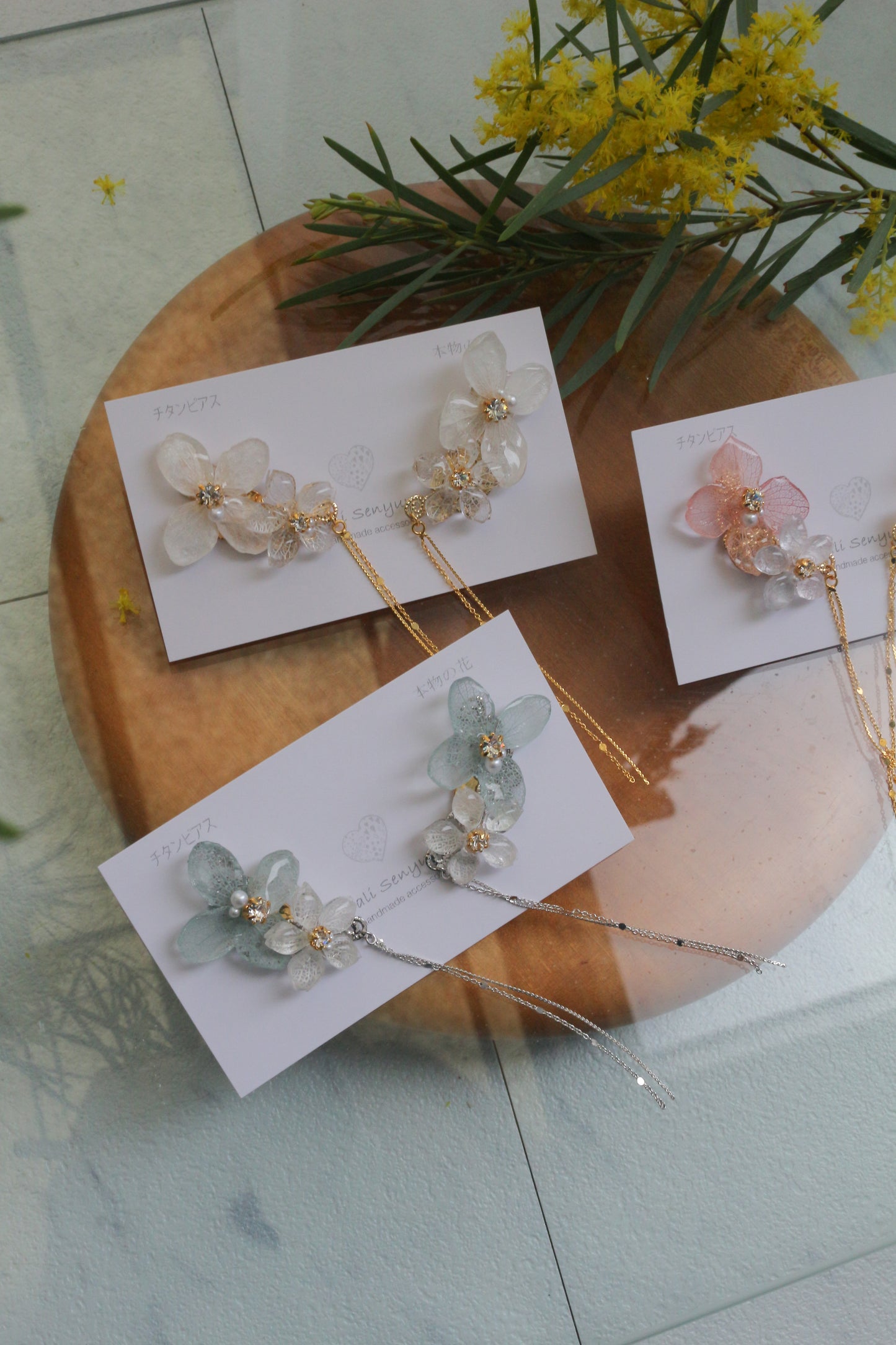 Hydrangea Flying Butterfly Earrings No.50 - Titanium Pierce(ピアス）