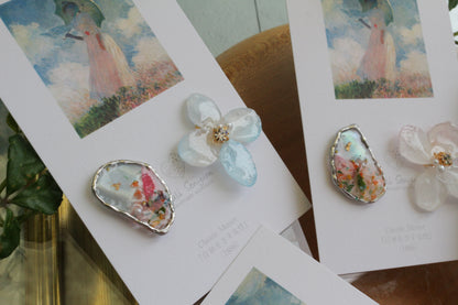 Monet Inspired Flower Earrings No.16 ピアスTitanium Pierce 日傘をさす女性