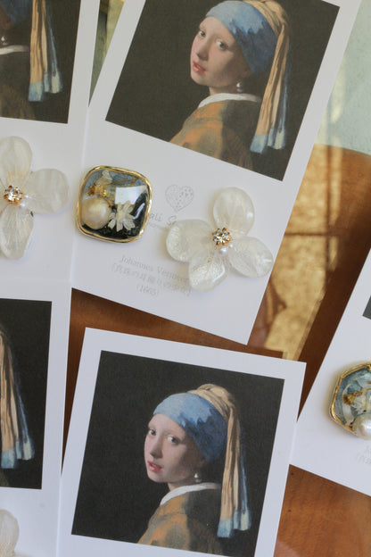 Vermeer's Inspired Flower and Medallion No.4 イヤリング Clip-on 真珠の耳飾りの少女