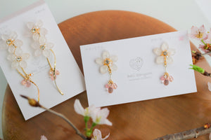 Real "Someiyoshino" Sakura Earring - White Sakura "凛"