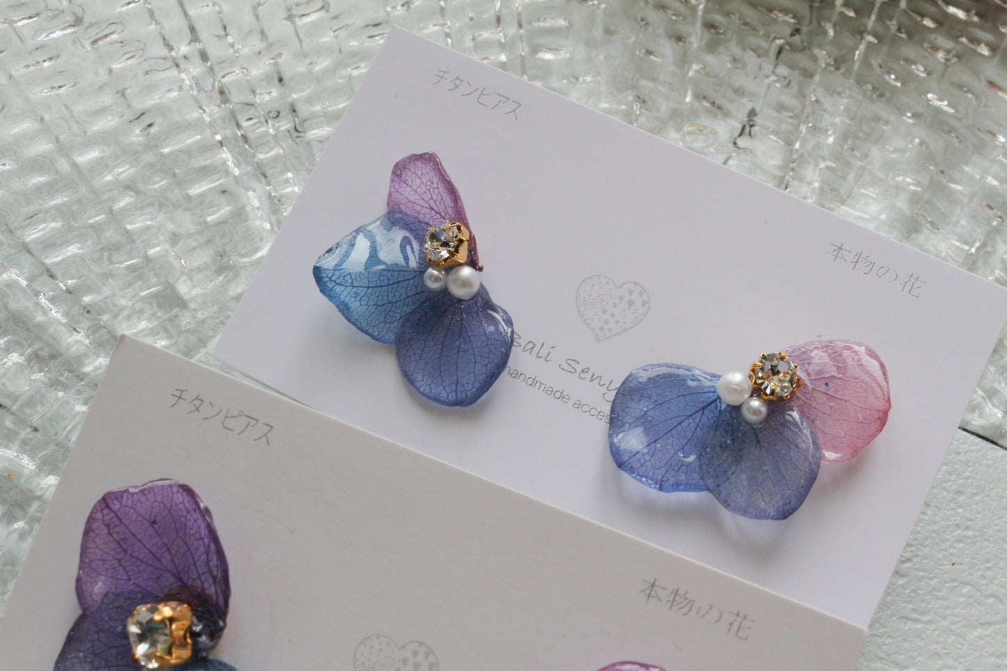 Hydrangea Wing No.143- Titanium Pierce(ピアス）