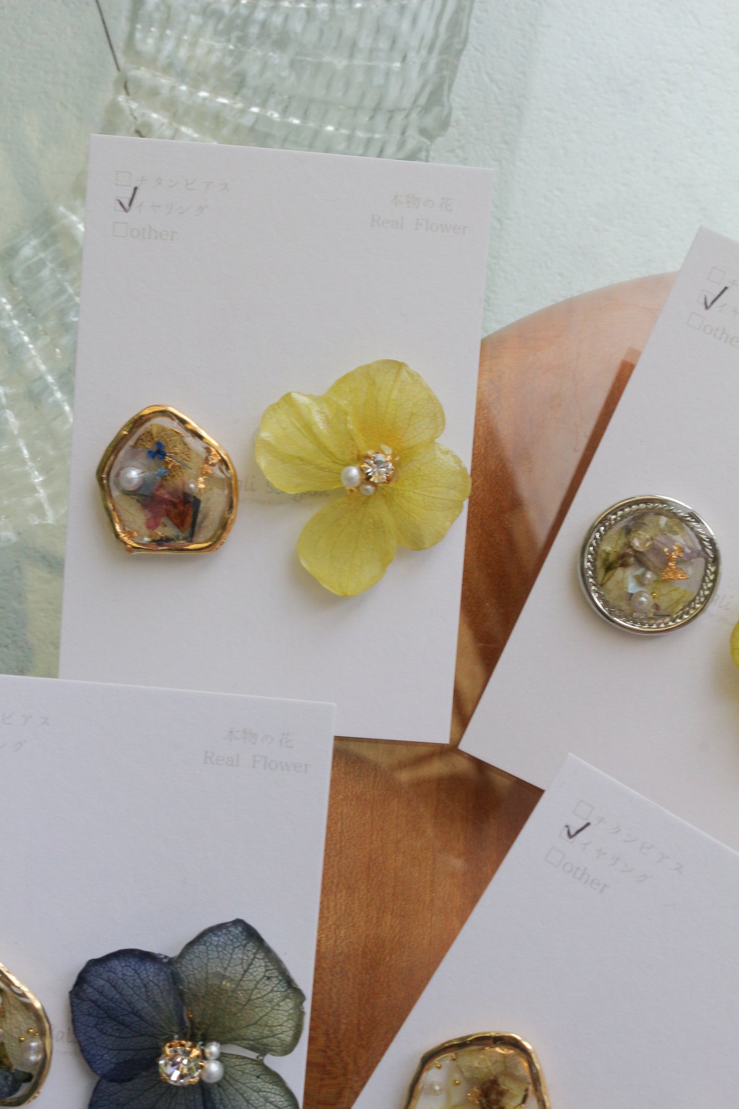 Hydrangea and Flower Medallion イヤリング　Clip-on No.18