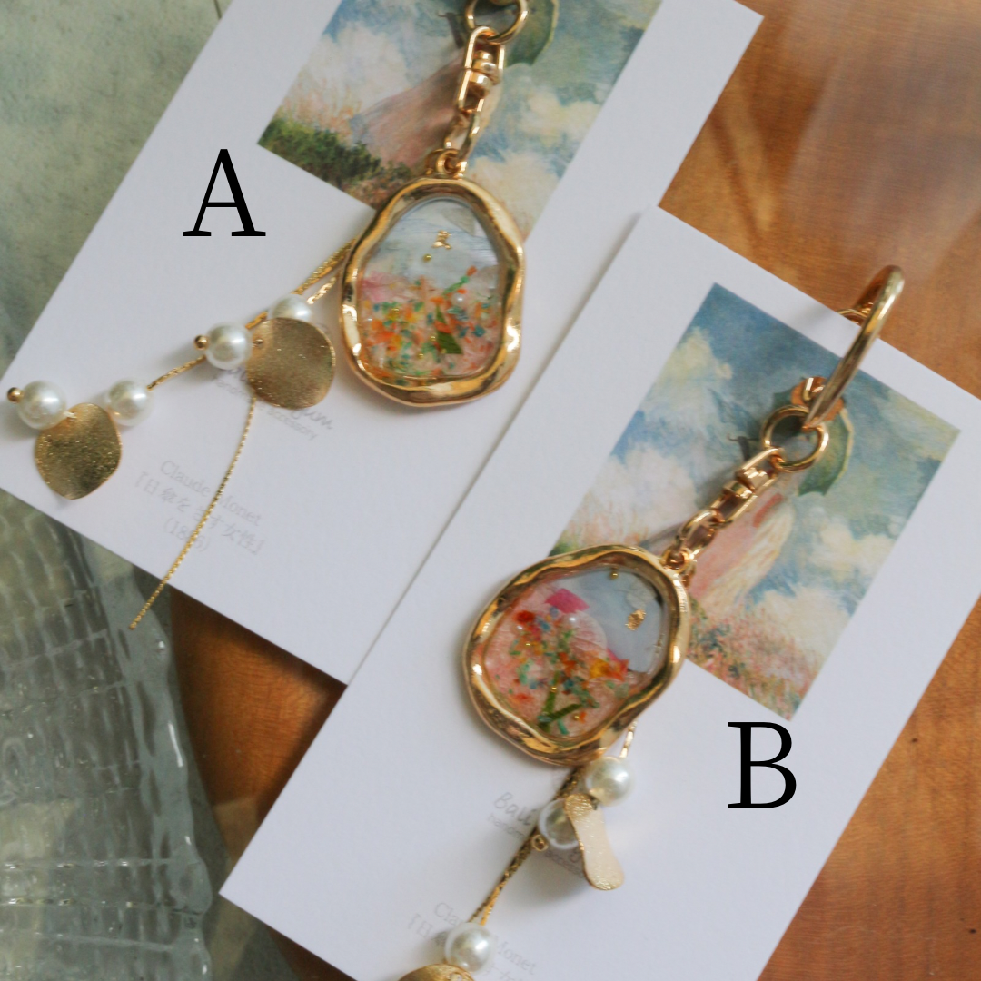 Monet Inspired Flower Bag Charm No.2 散歩（日傘をさす女性)