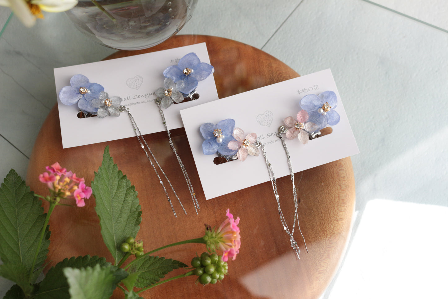 Hydrangea Flying Butterfly  No.44 - Clip-on(イヤリング）