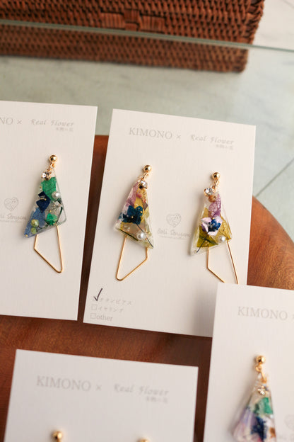 Triangular Floral Earrings - KIMONO Art Jewelry No.2 ピアス or イヤリング