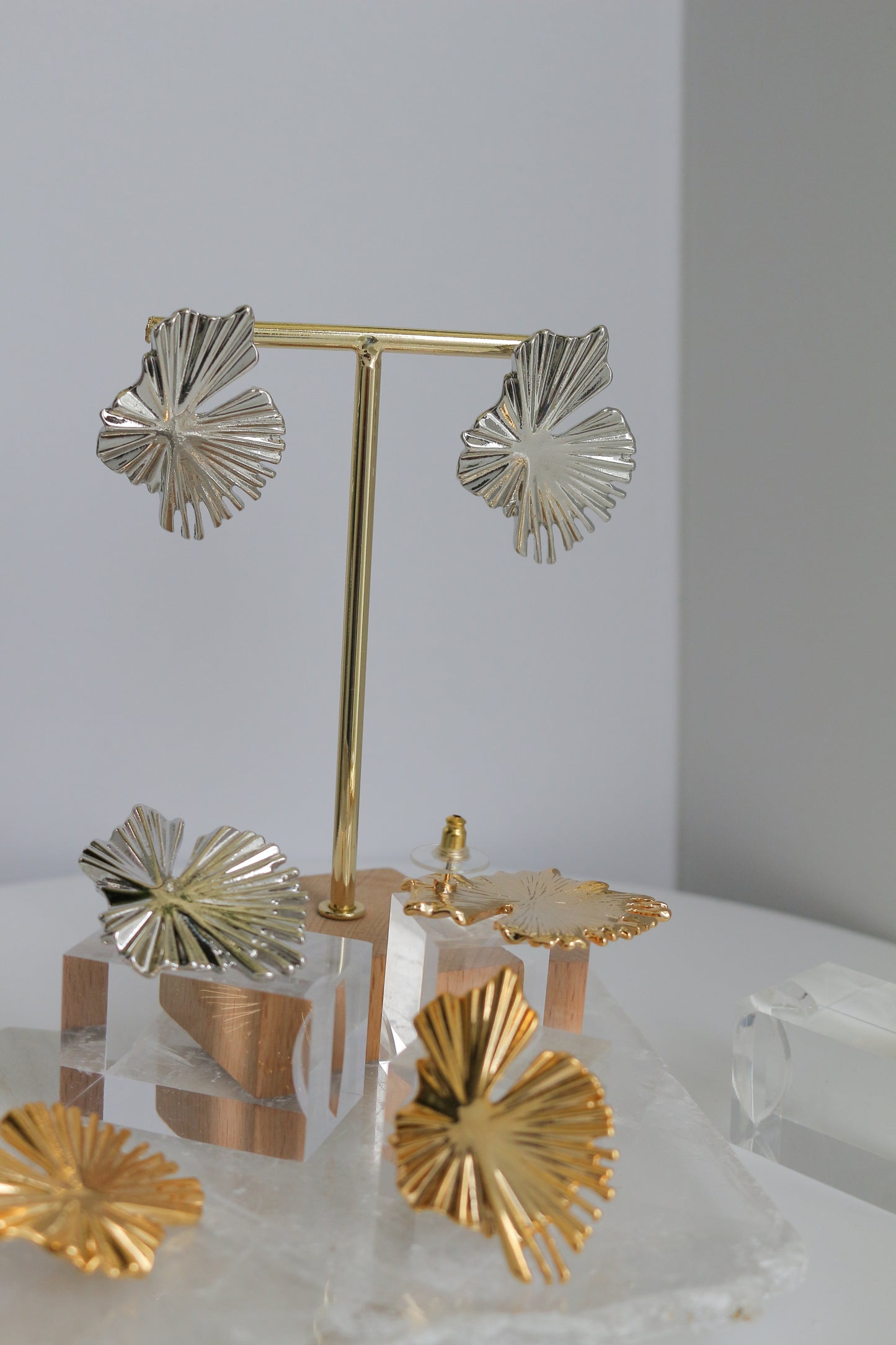 Lily Pad Metal Pierce Earring No.2 〜Sakkoly