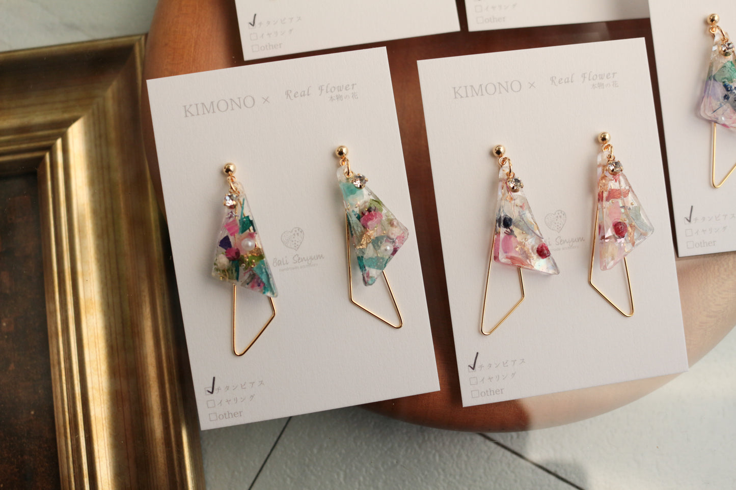 Triangular Floral Earrings - KIMONO Art Jewelry No.2 ピアス or イヤリング