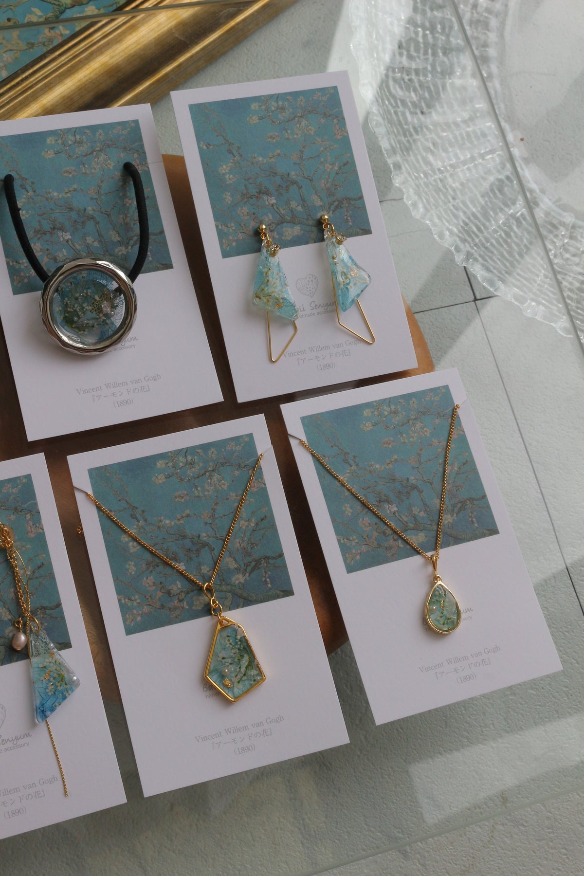 Gogh's Almond Tree in Blossom Inspired Necklace - アーモンドの花