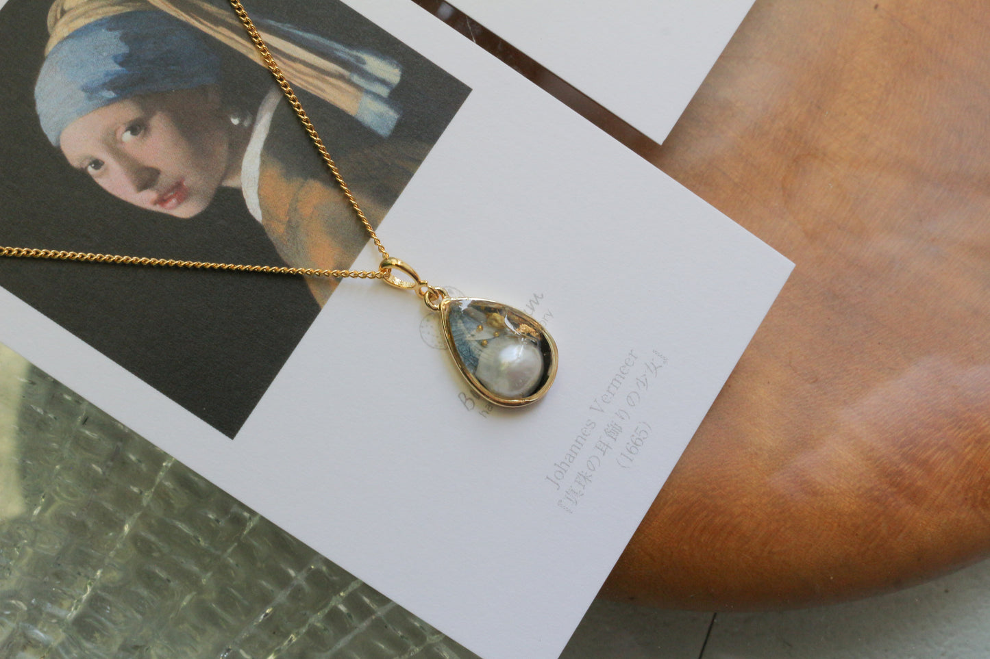 Veermeer's Irises Inspired Necklace - 真珠の耳飾りの女性