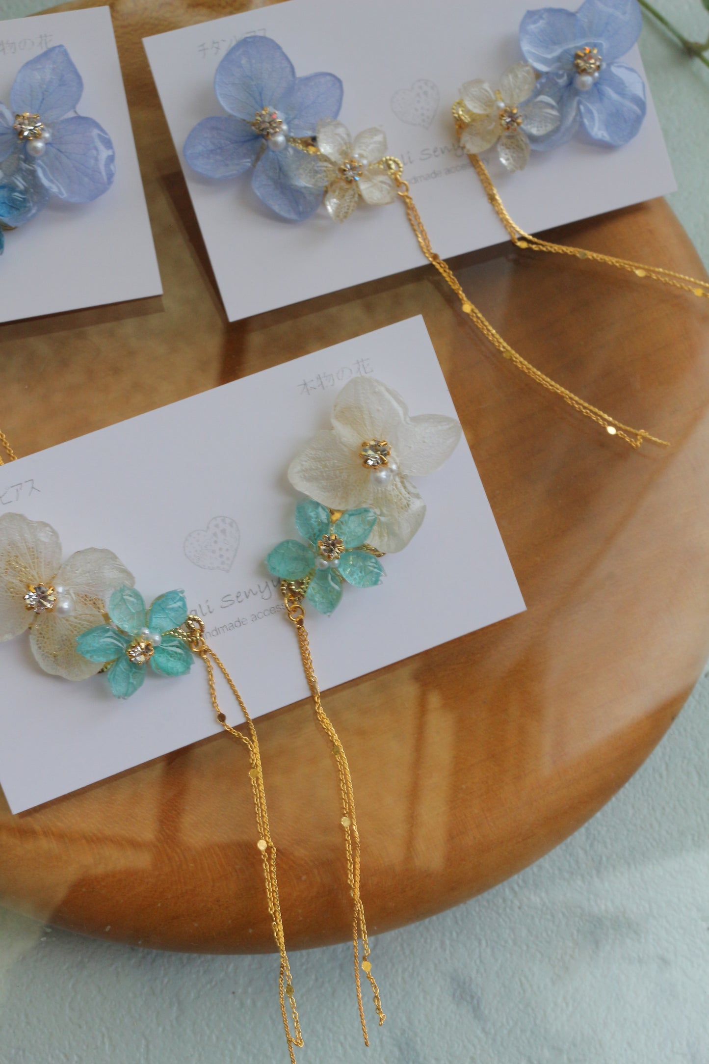 Hydrangea Flying Butterfly Earrings No.54 - Titanium Pierce(ピアス）
