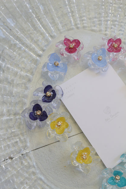 Clear Petals & Flower No.1 パーツ選べます。ピアス  or イヤリング