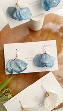 Dangling Dress Earrings No.1