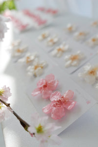 Natural Shape Someiyoshino Sakura Earrings #S004