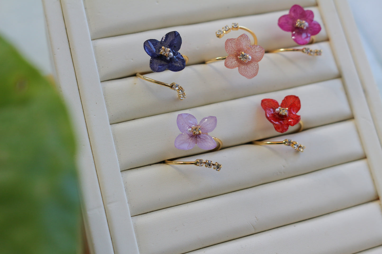 Hydrangea Three Gems NEW Ring No.13