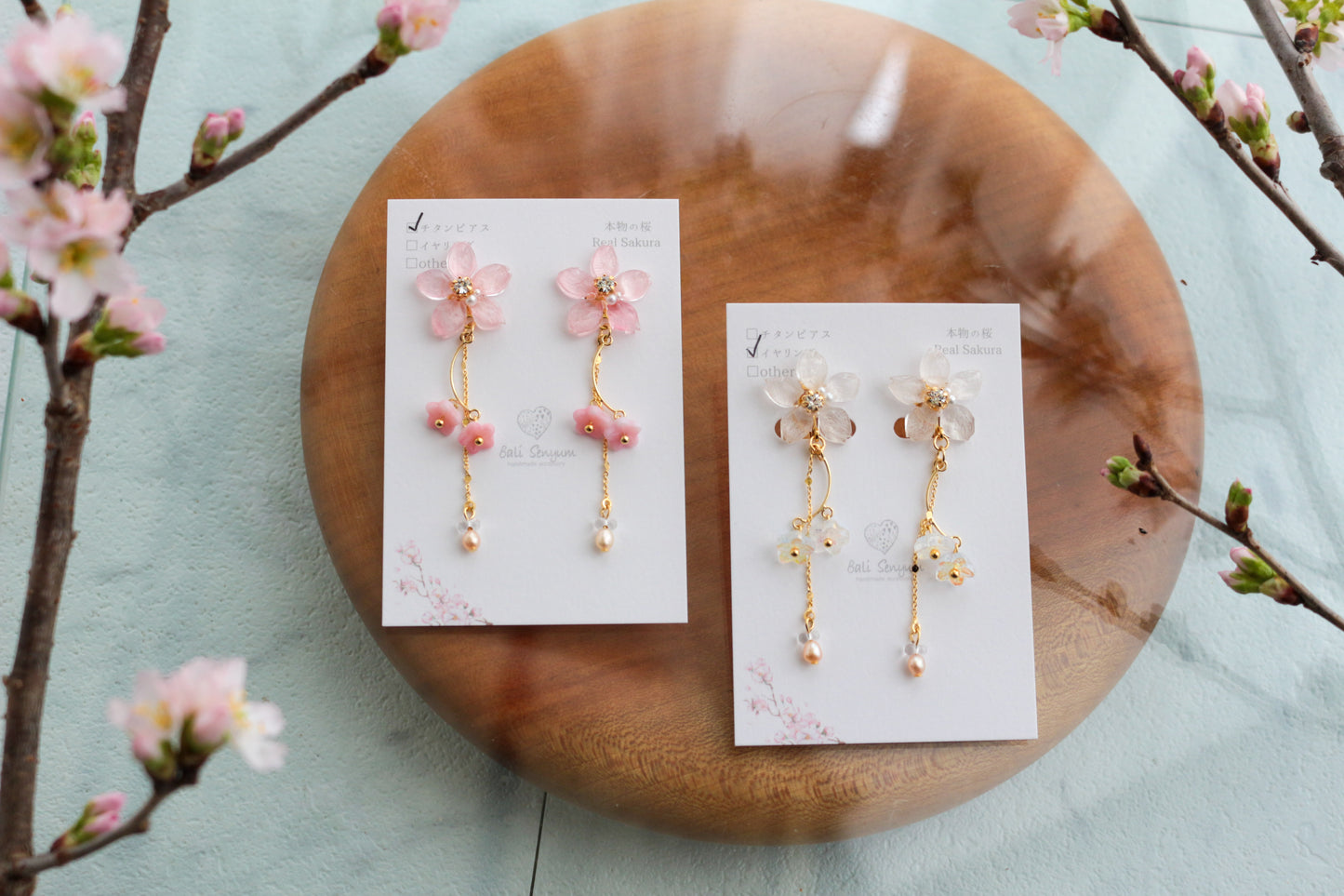Someiyoshino Sakura Bouquet Earrings