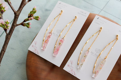 Dangling Sakura Flower Stick 2 Earrings with Pearl