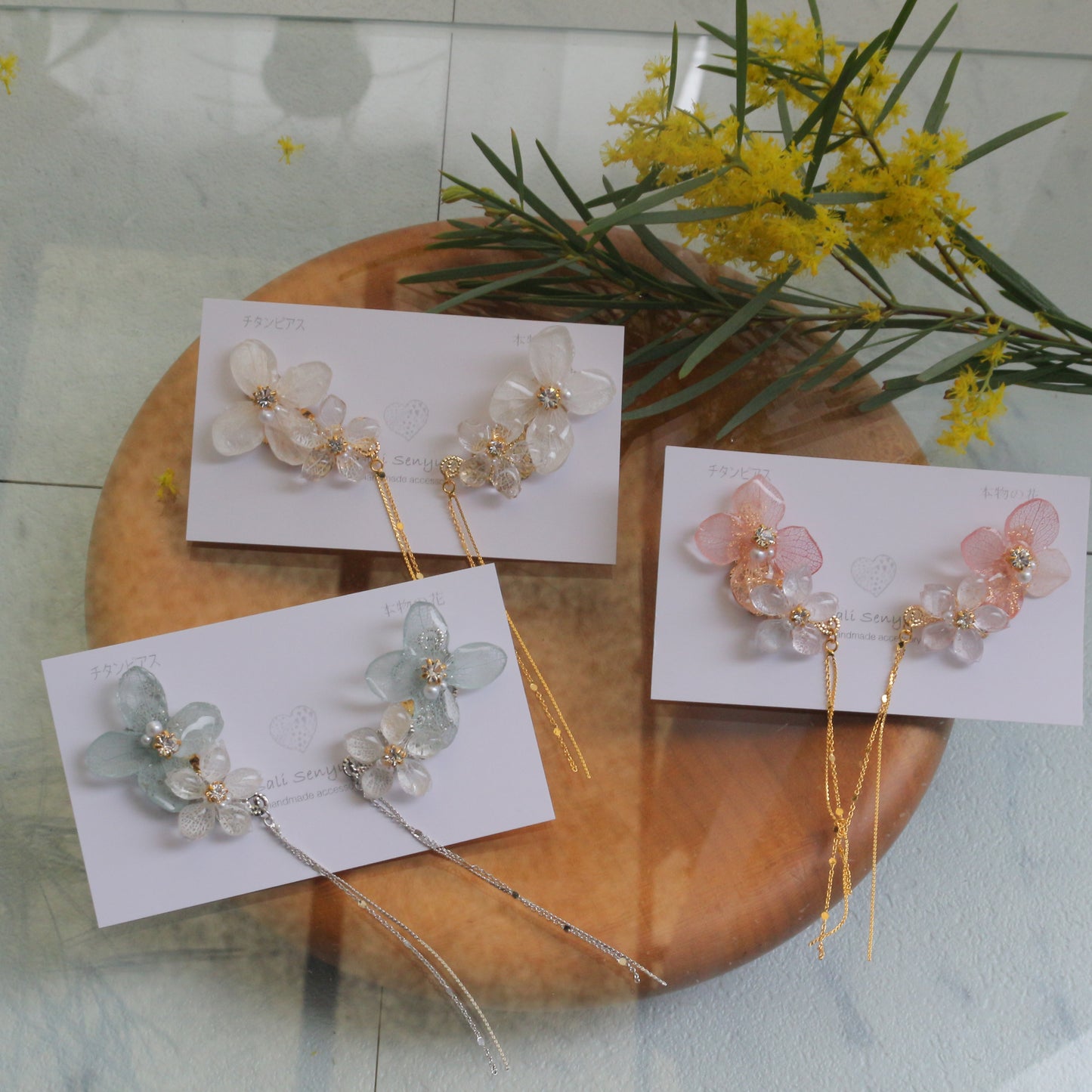 Hydrangea Flying Butterfly Earrings No.50 - Titanium Pierce(ピアス）