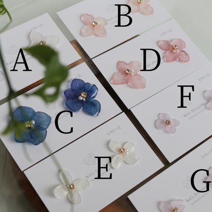 Hydrangea Petal  No.60 パーツ選べます。Clip-on or Titanium Pierce