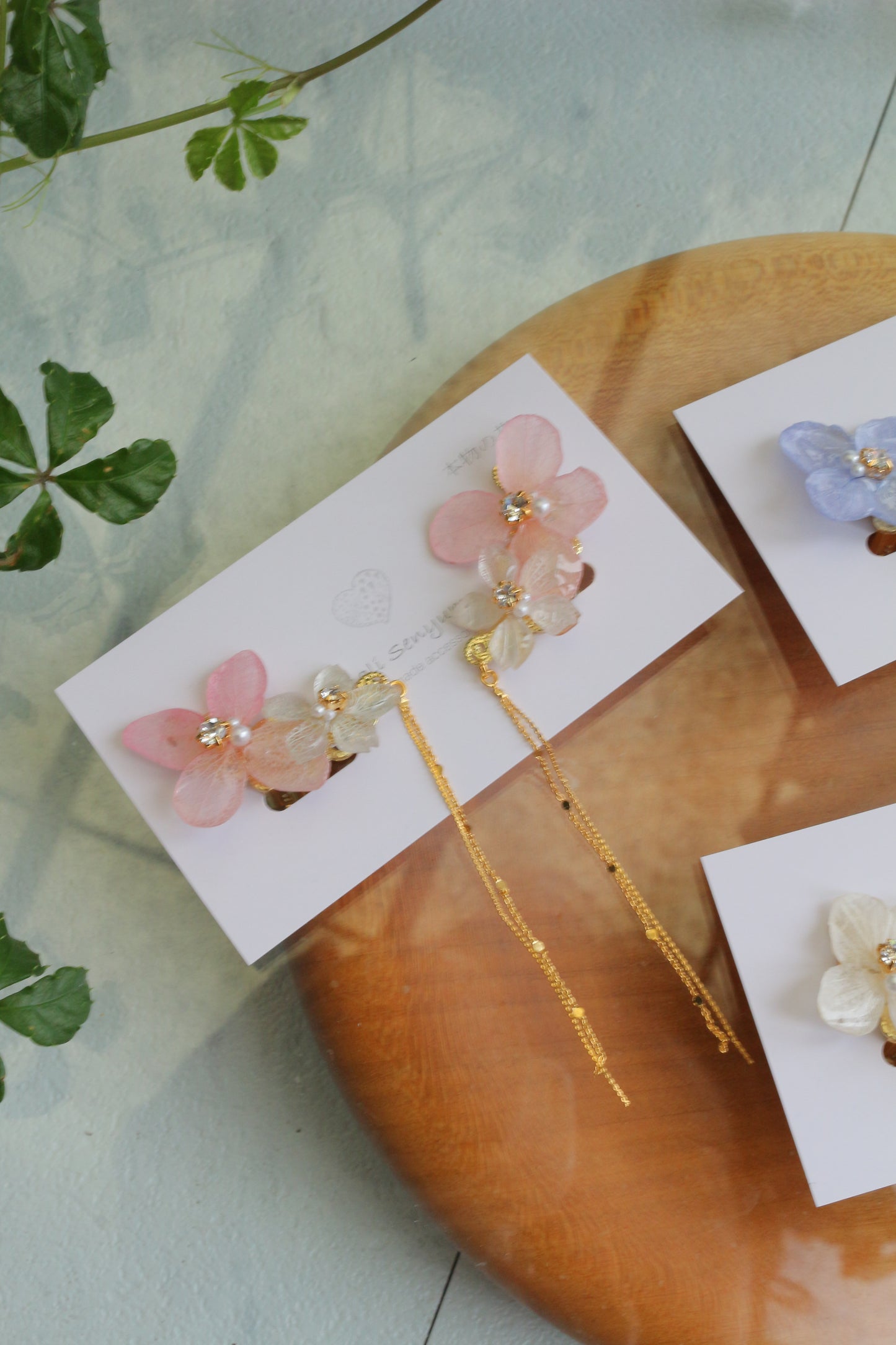 Hydrangea Flying Butterfly  No.53 - Clip-on(イヤリング）