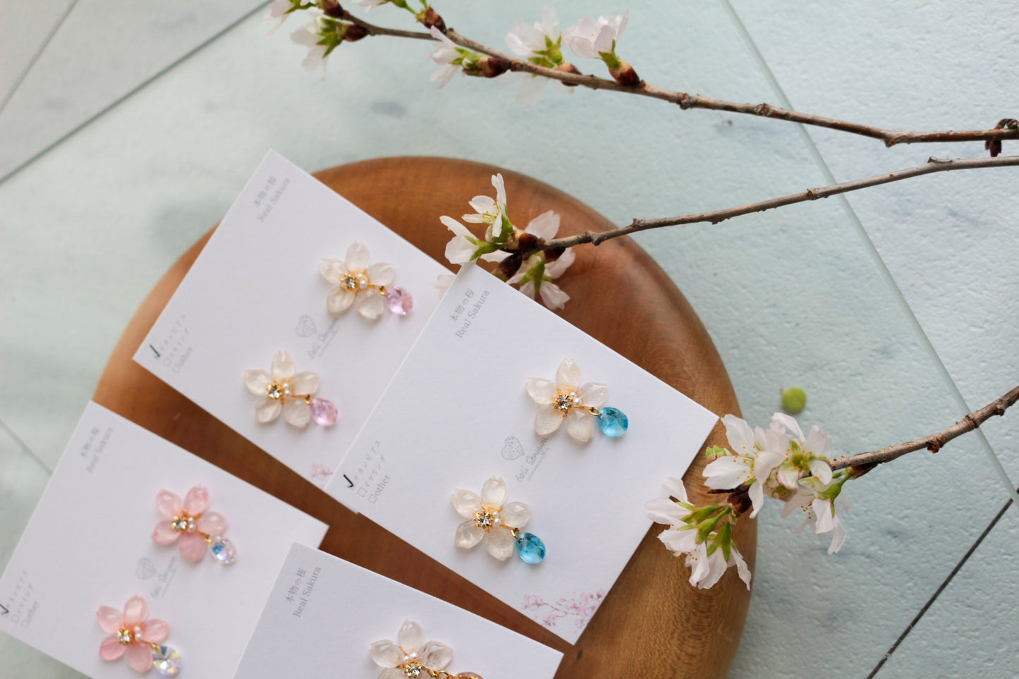 Someiyoshino Sakura Earrings with Sparkling Gem #051