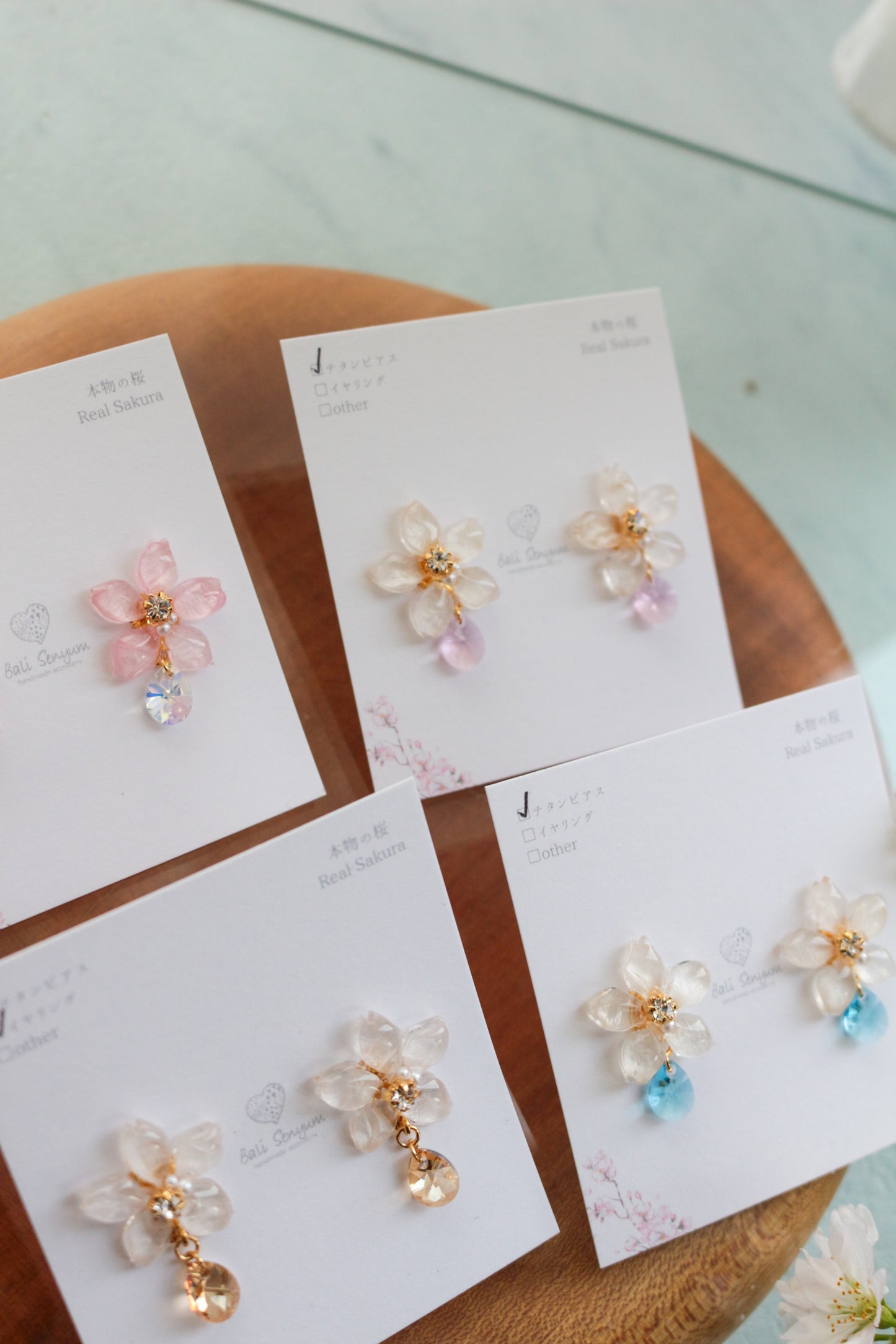 Someiyoshino Sakura Earrings with Sparkling Gem #051