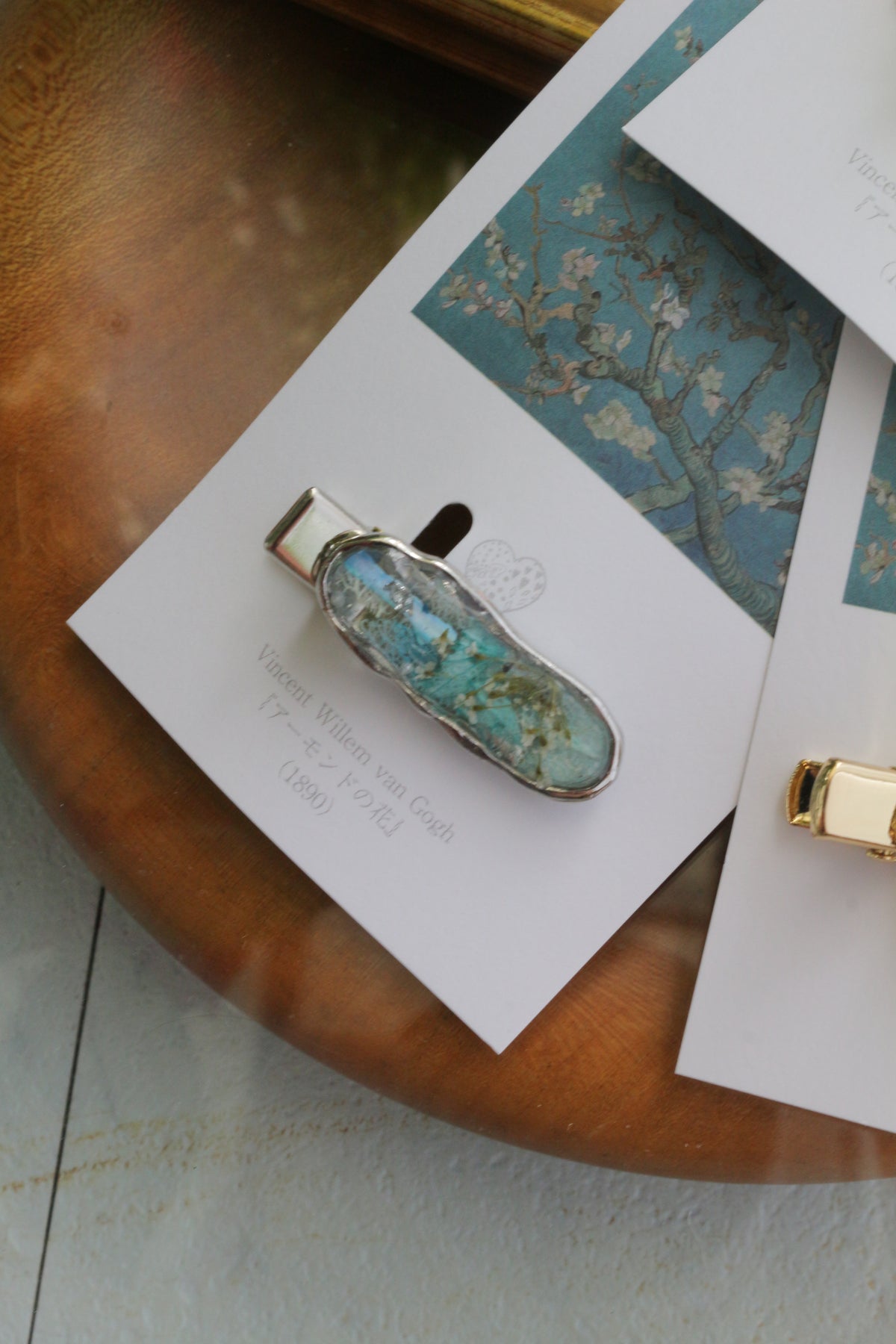 Gogh's Inspired Hair Clip - アーモンドの花