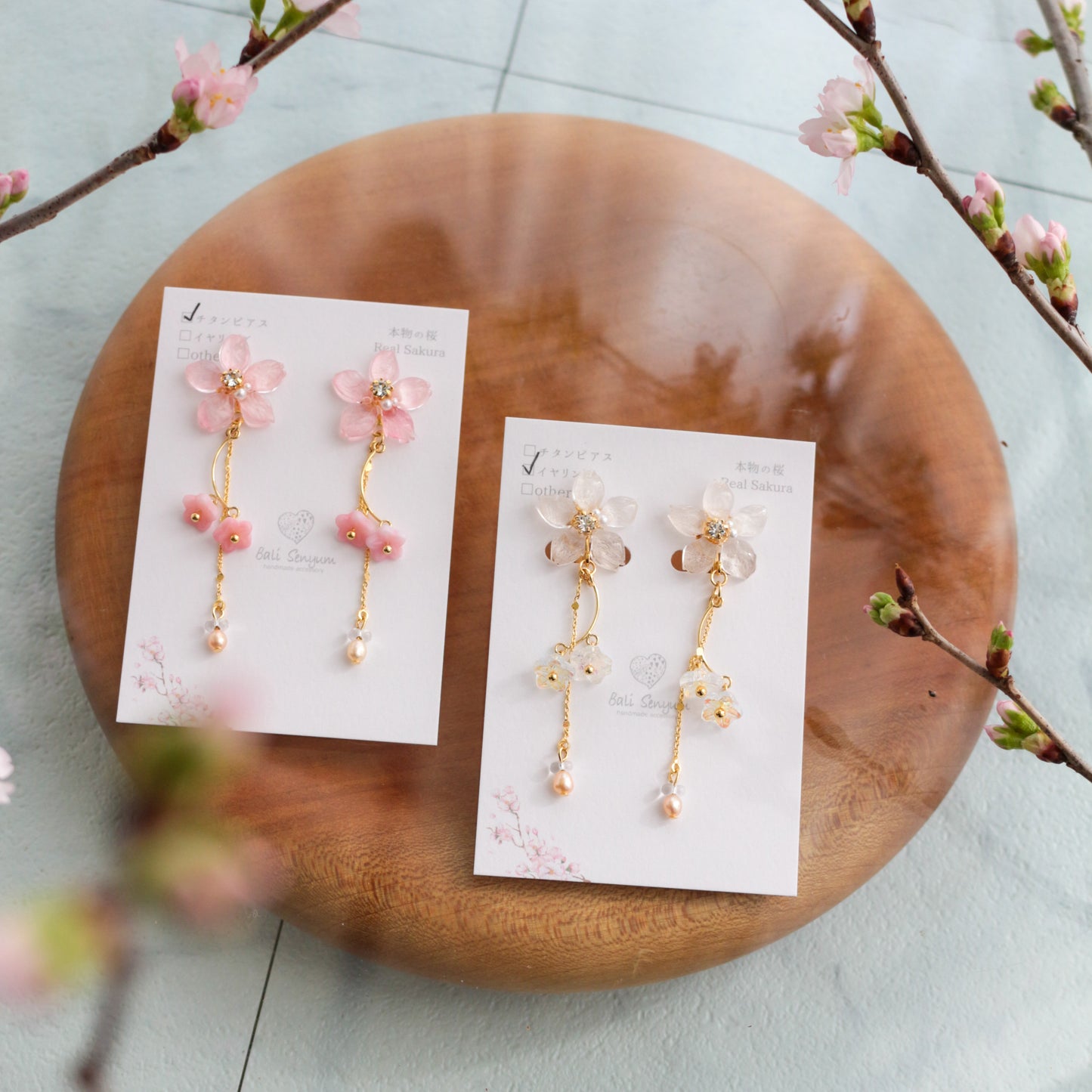 Someiyoshino Sakura Bouquet Earrings