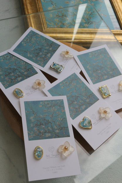 Gogh Inspired Flower and Medallion No. 1 Pierceチタンピアス - アーモンドの花