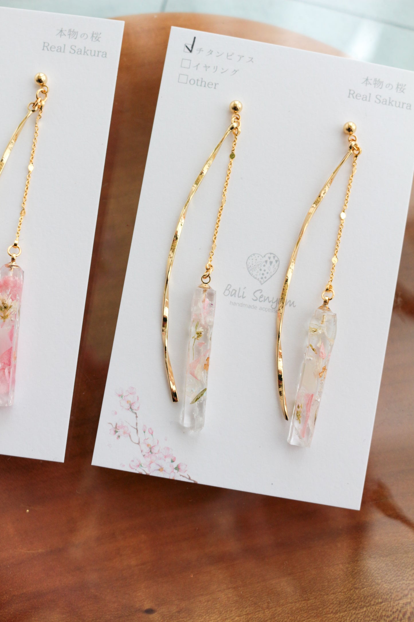 Dangling Sakura Flower Stick 2 Earrings with Pearl