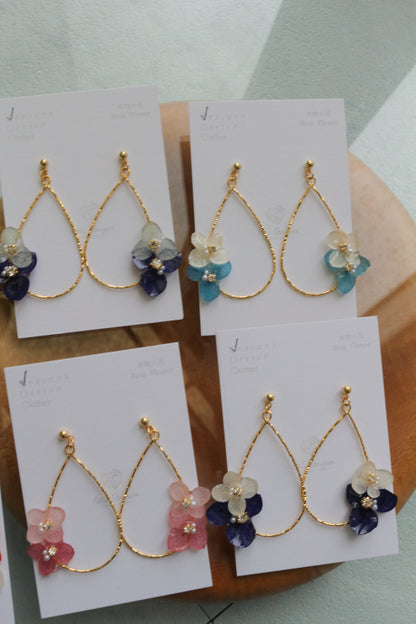 Teardrop Hoop Earrings with Hydrangeas No.23 ピアスorイヤリング