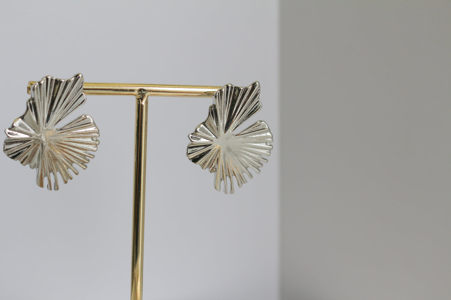 Lily Pad Metal Pierce Earring No.2 〜Sakkoly