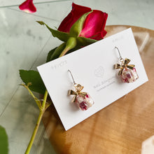 Christmas Gift Earring - White  Christmas #24