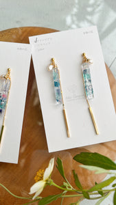 Dangling Stick Flower Earring with Pearl No.1