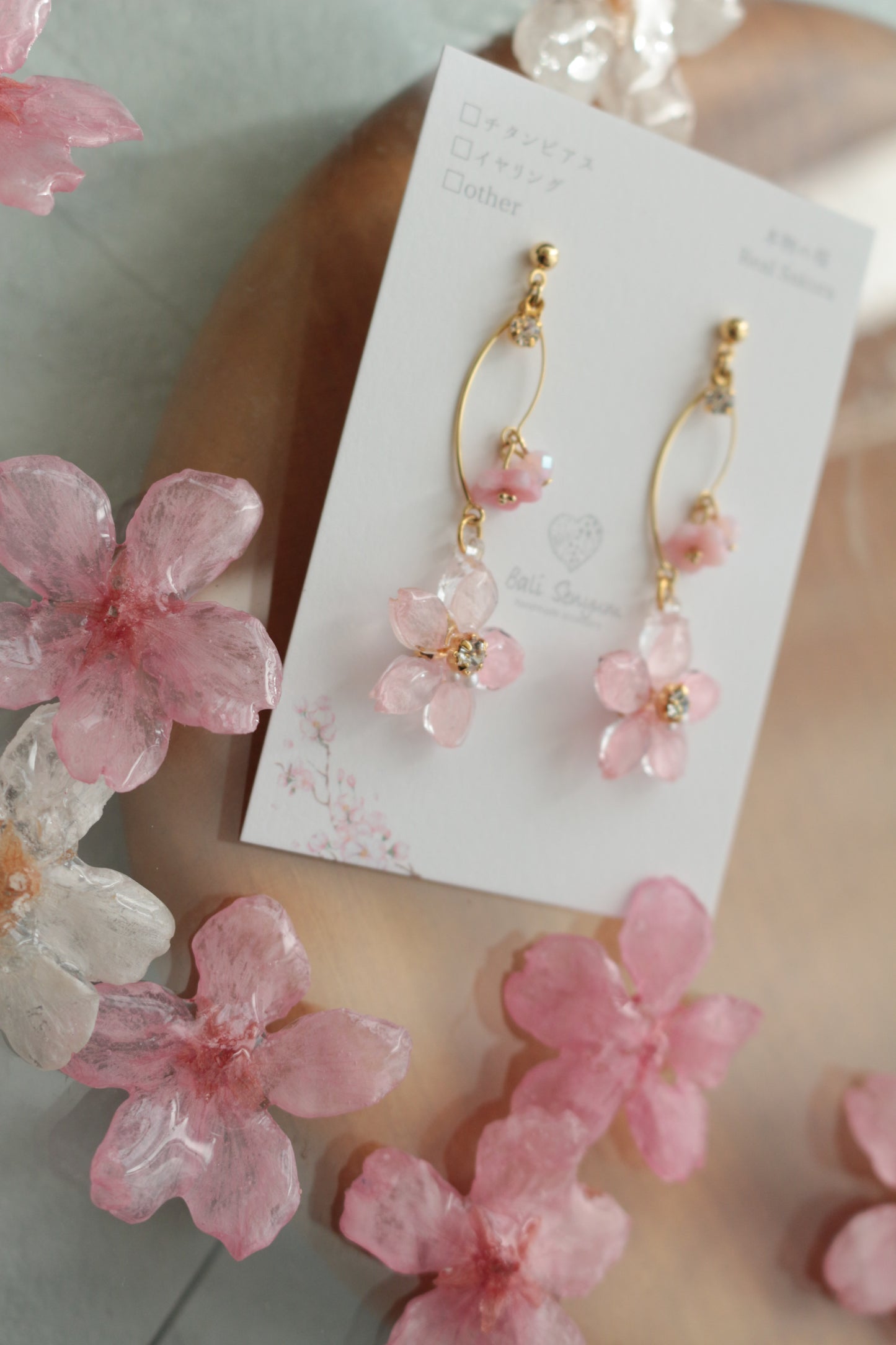 Someiyoshino Sakura Hanami Earrings