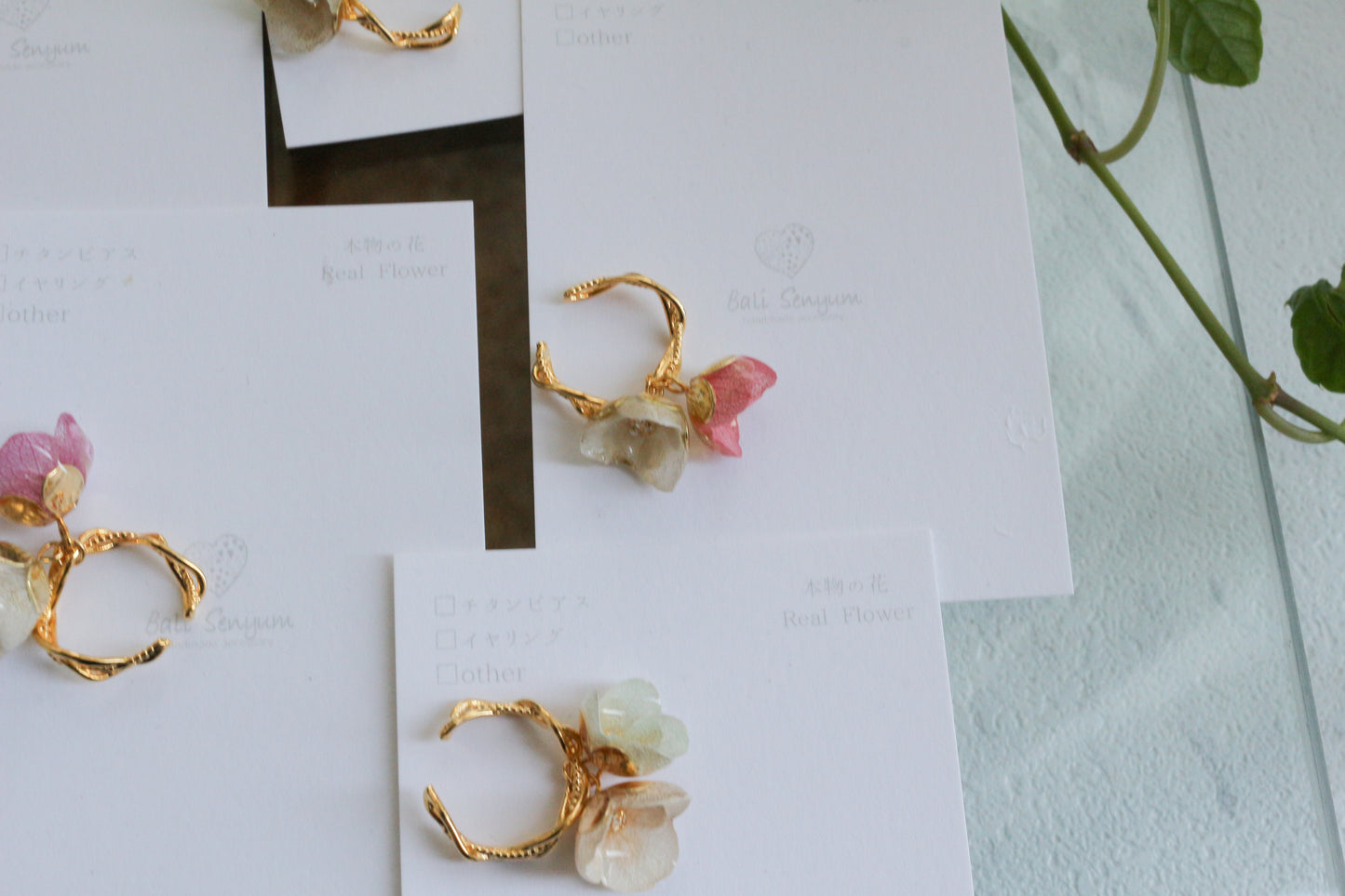 Double Hydrangea Ear-Cuff No.3