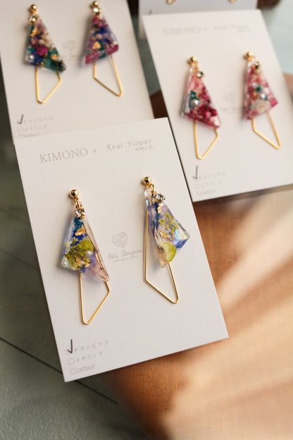 Triangular Floral Earrings - KIMONO Art Jewelry No.3 ピアス or イヤリング