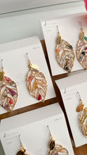 Leaf Earrings With Seasonal Flower Petals No.39