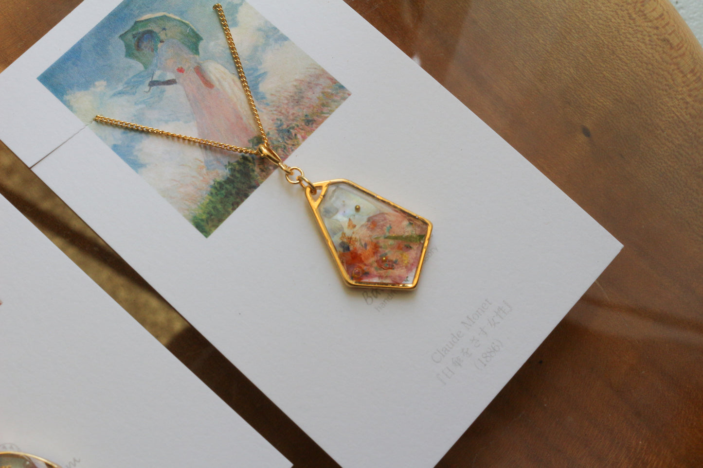 Claude Monet's Woman With a Parasol Inspired Necklace - 散歩　”日傘をさす女性”