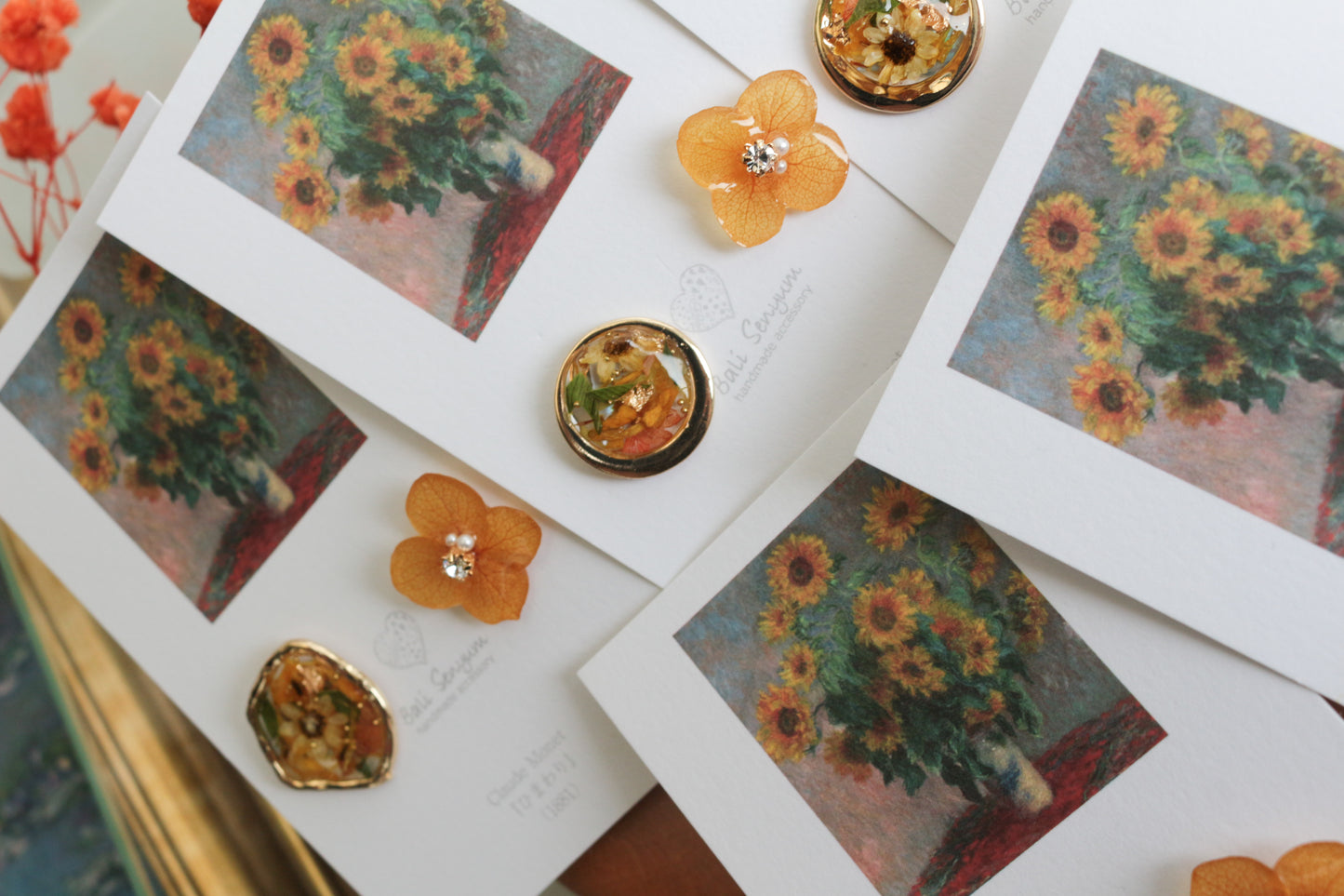 Monet Inspired Flower Earrings No.12 ピアスTitanium Pierce ひまわり