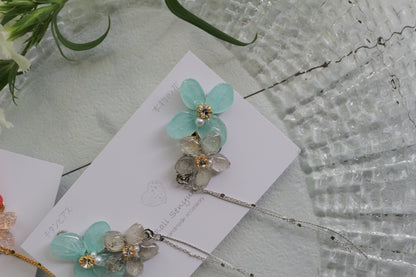 Hydrangea Flying Butterfly Earrings No.52 - Titanium Pierce(ピアス）