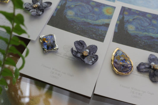 Gogh Inspired Flower and Medallion No. 1 Pierceチタンピアス - 星月夜