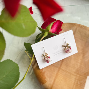 Christmas Gift Earring - White  Christmas #24