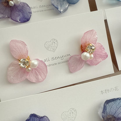 Hydrangea Wing No.112- Titanium Pierce(ピアス）
