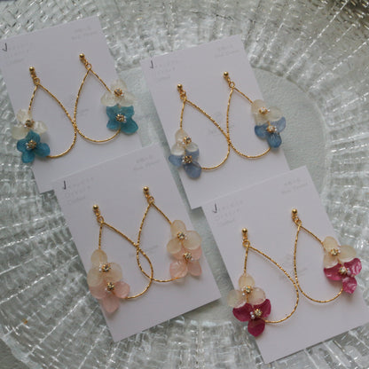 Teardrop Hoop Earrings with Hydrangeas No.22 ピアスorイヤリング