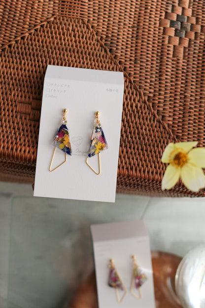 Triangular Floral Earrings - KIMONO Art Jewelry ピアス or イヤリング